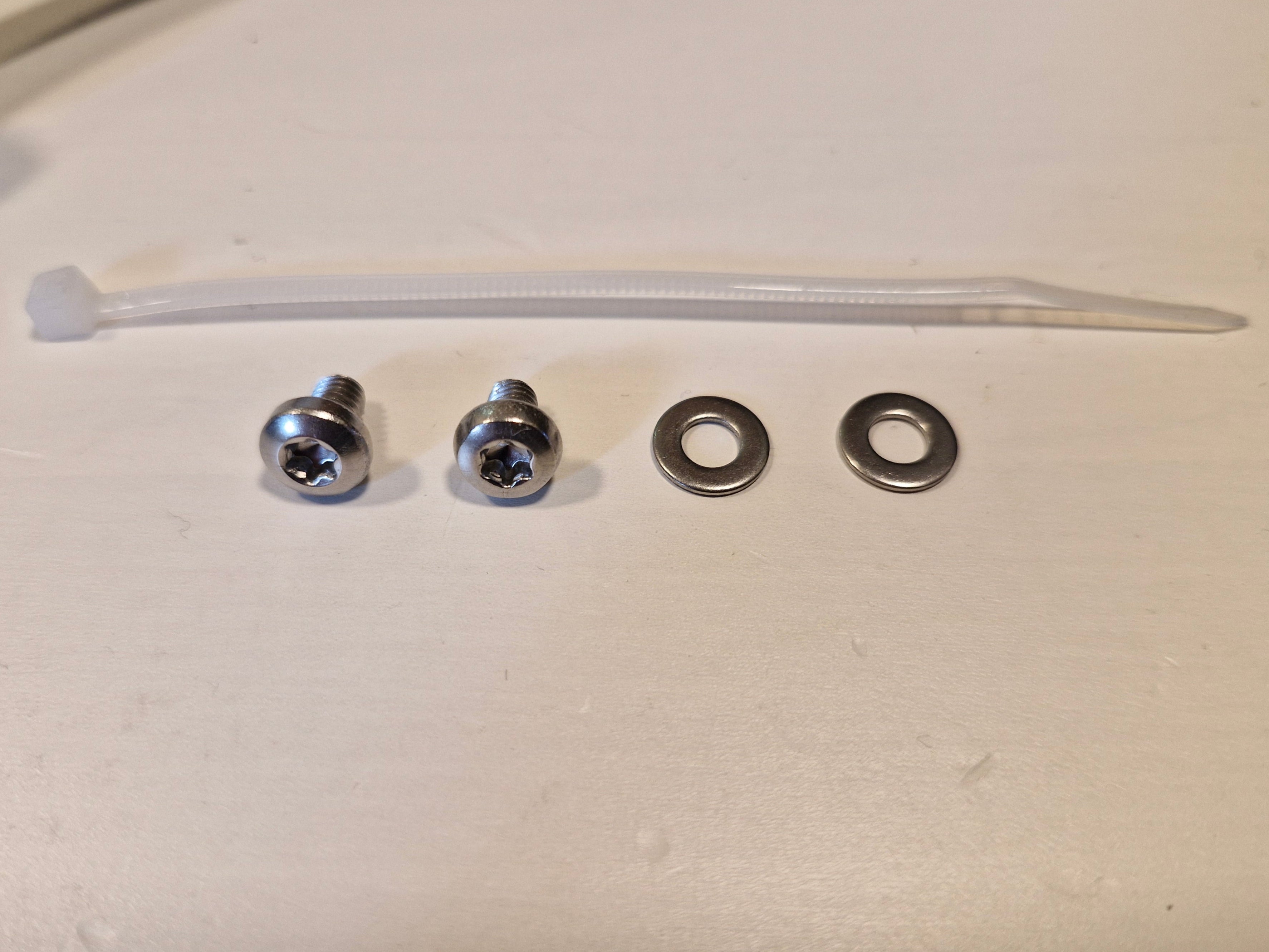 Rostfria skruvar och muttrar laddning Husqvarna Automower